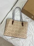Coach Tote Bag Beige / Brown (With Dust Bag & Box)
