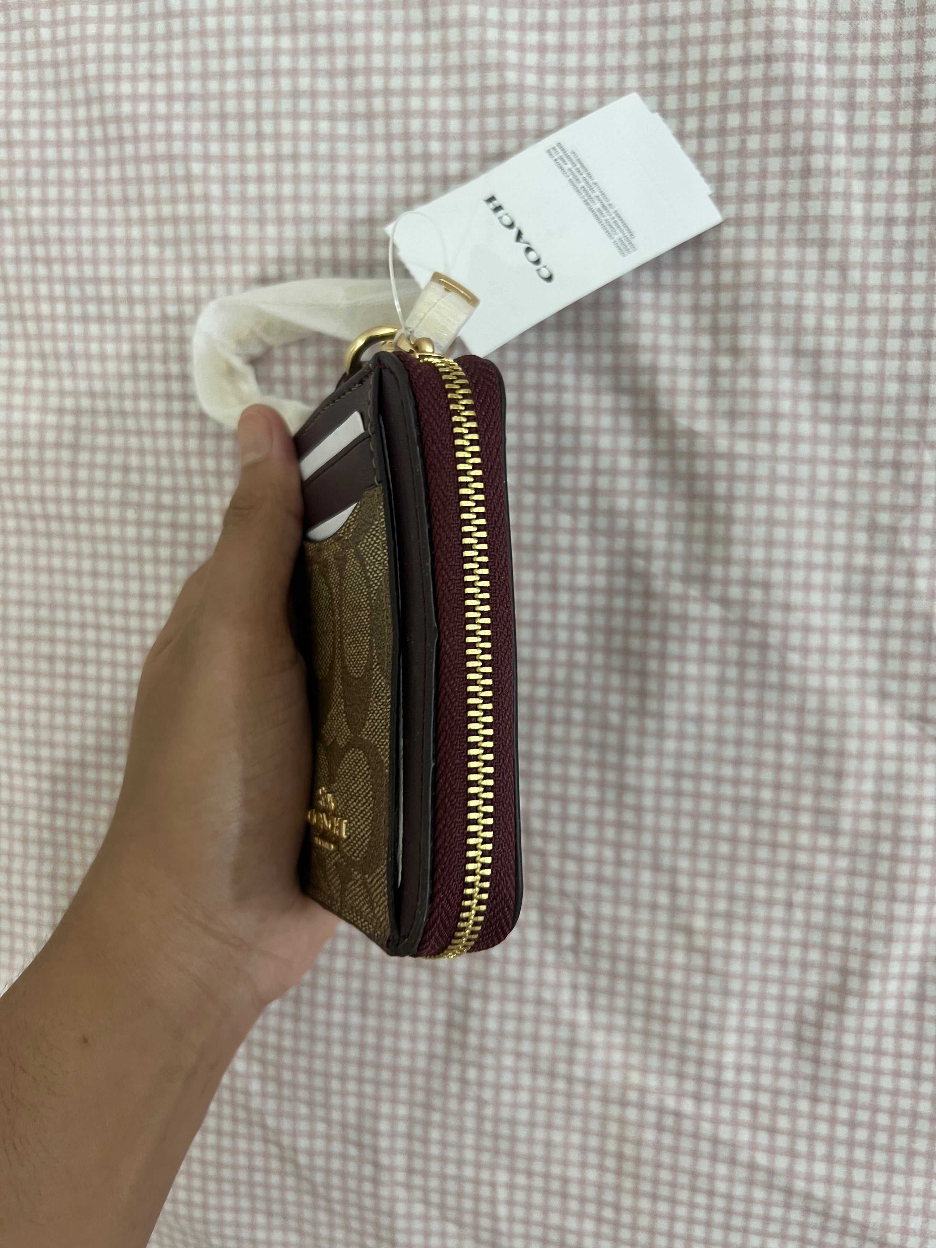 Coach Zip Card Case in Signature Canvas