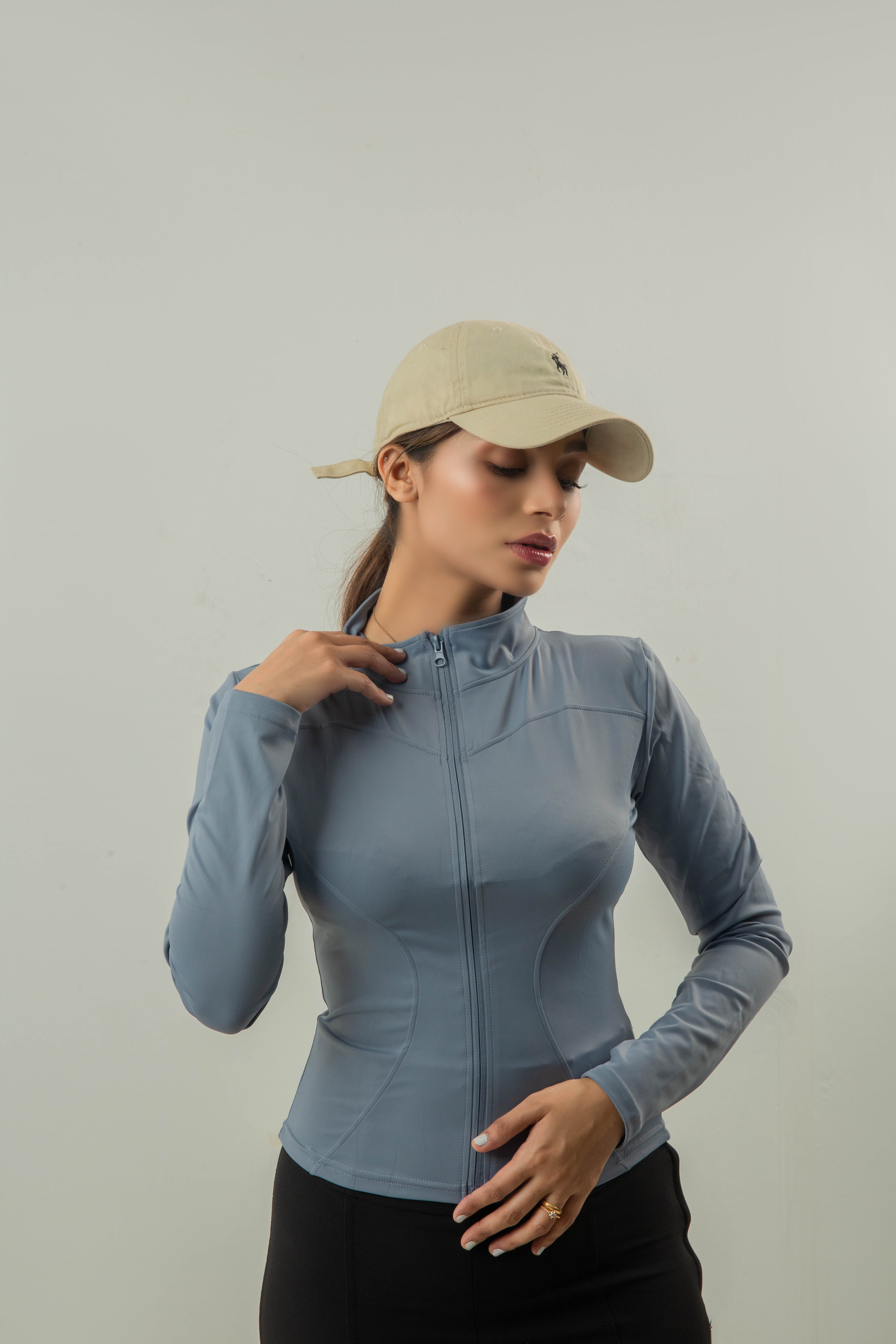 Buy jacket get T-shirt in 999