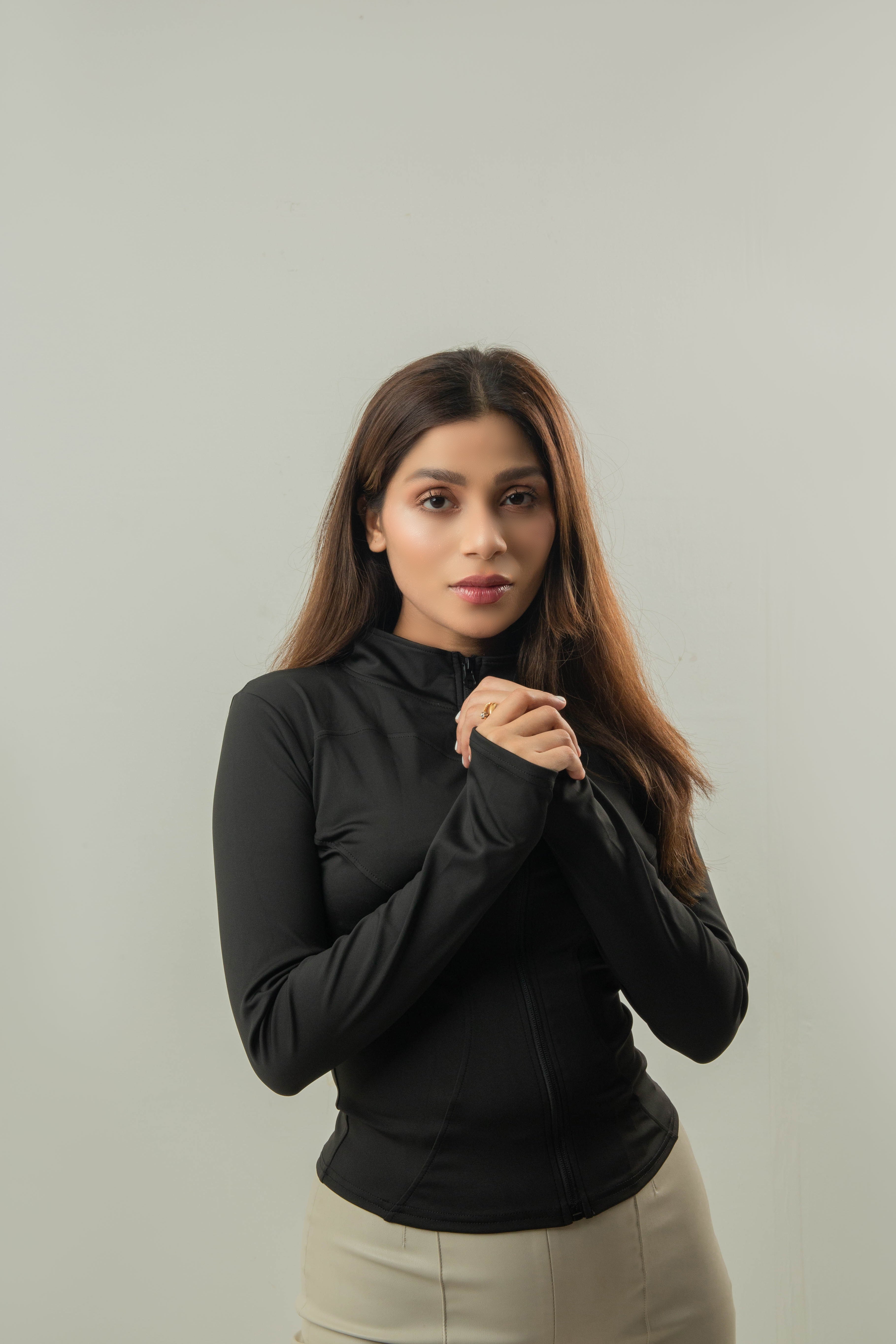 Buy jacket get T-shirt in 999