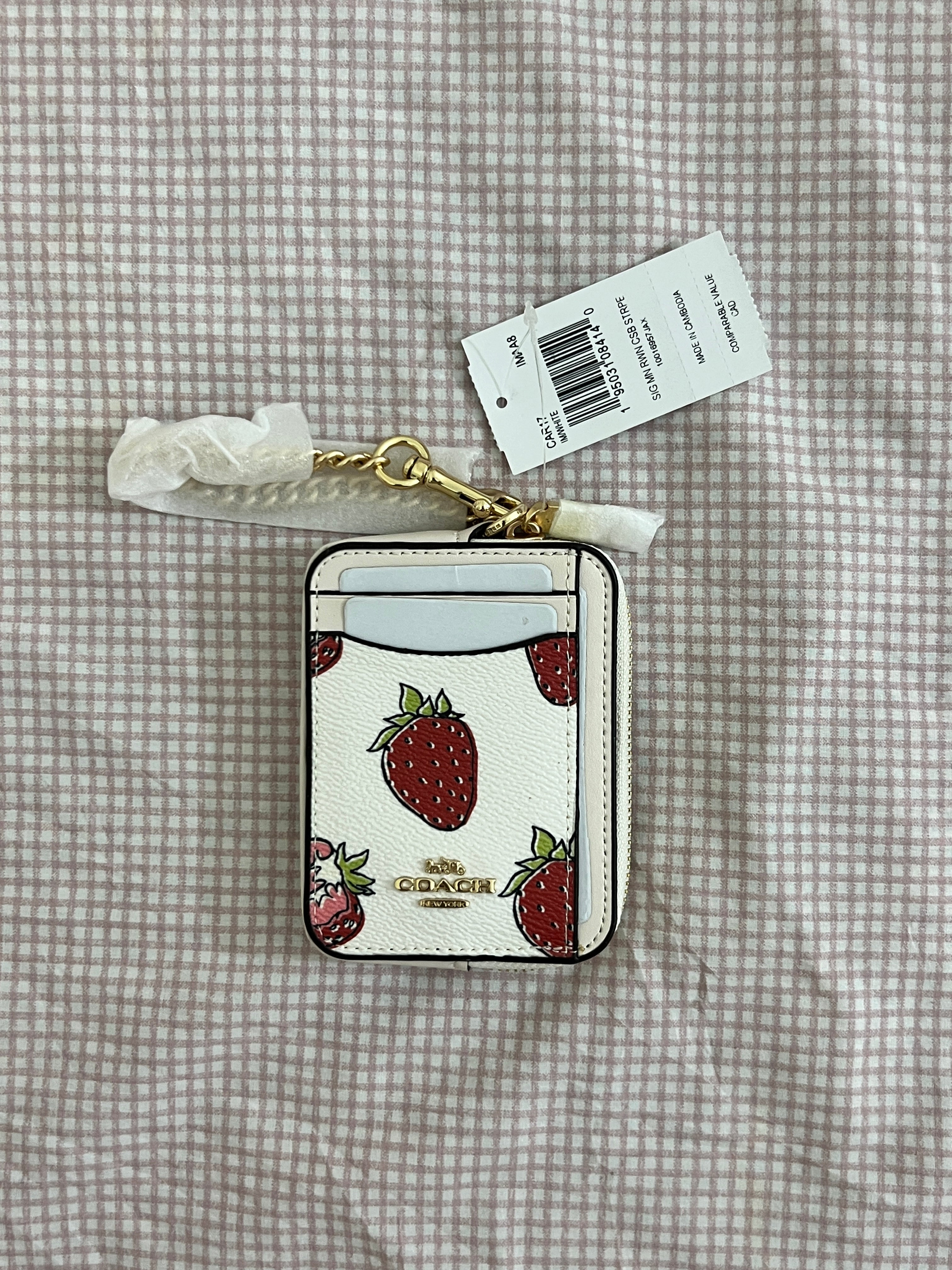 Coach Zip Card Case in Signature Canvas