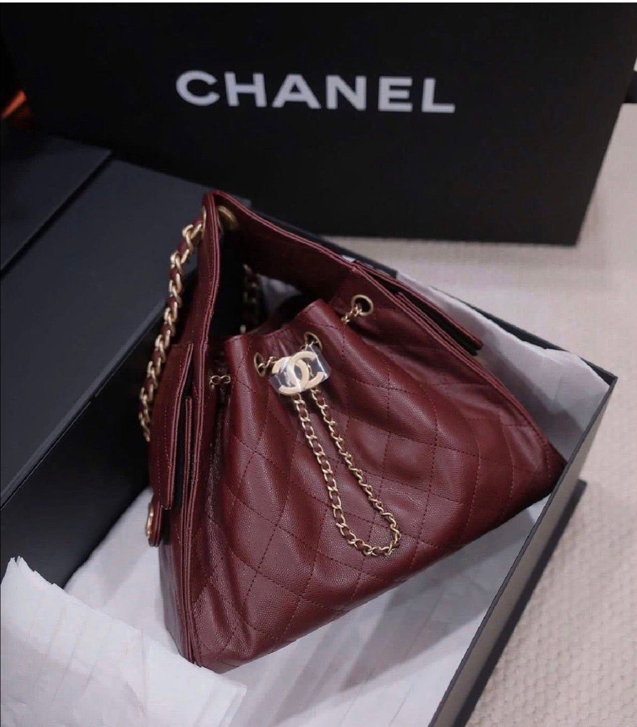 CHANEL 25 Hobo Small with Complete Packaging