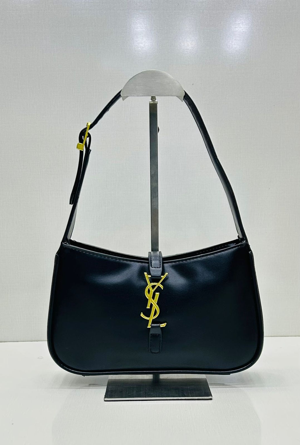 YSL - Classic Leather Monogram Shoulder Bag – Onyx Black