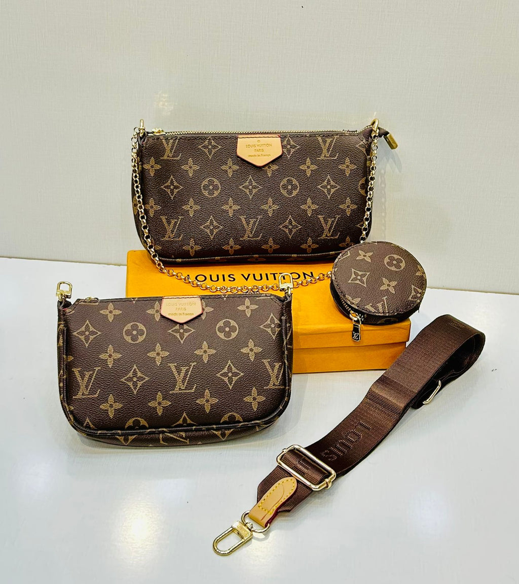 LOUIS VUITTION- Multi Pochette Bag