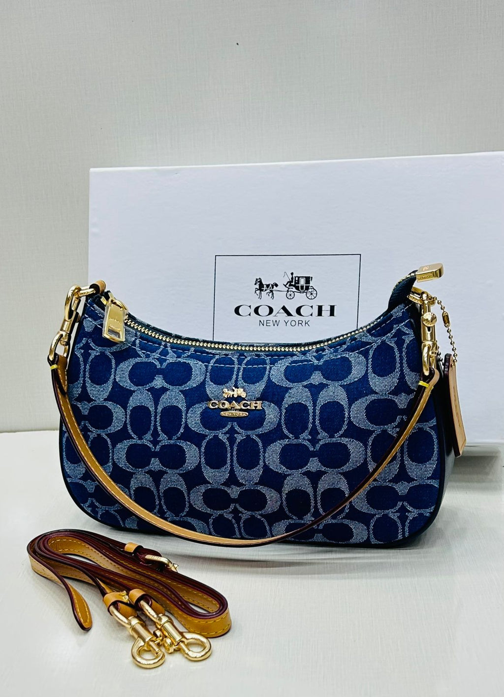 Coach - Teri Shoulder Bag Blue Emblem