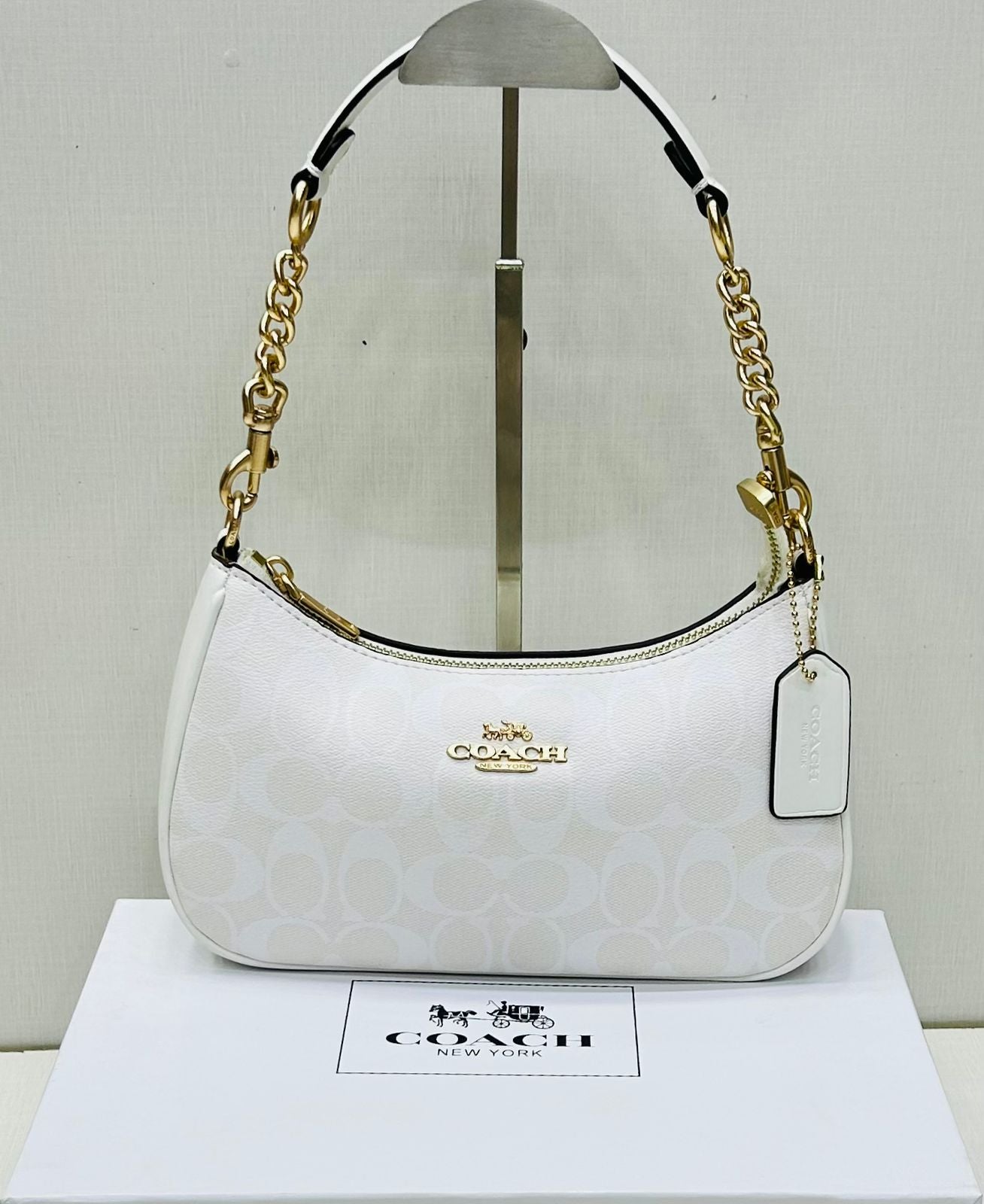 Coach - Teri Shoulder Bag White