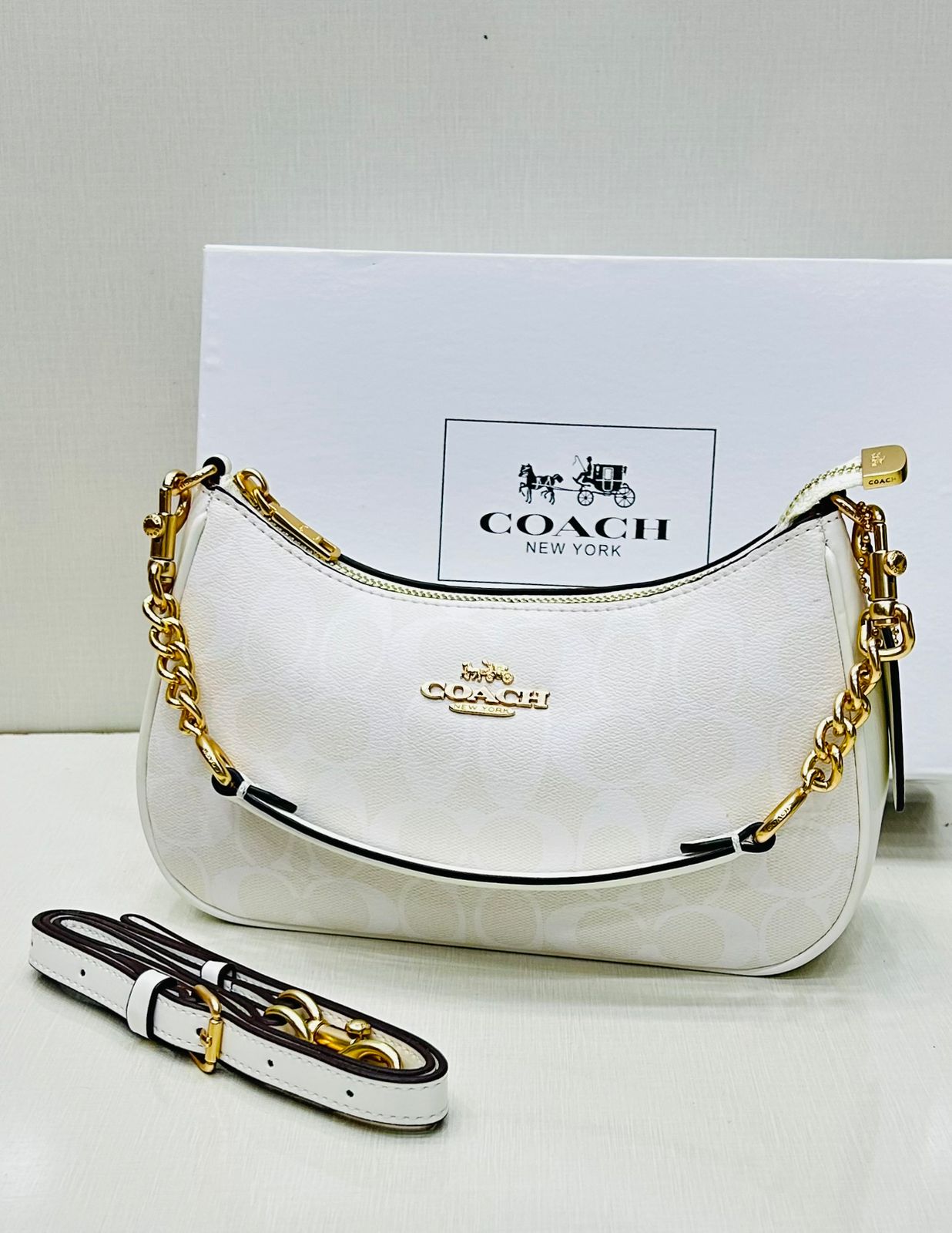 Coach - Teri Shoulder Bag White