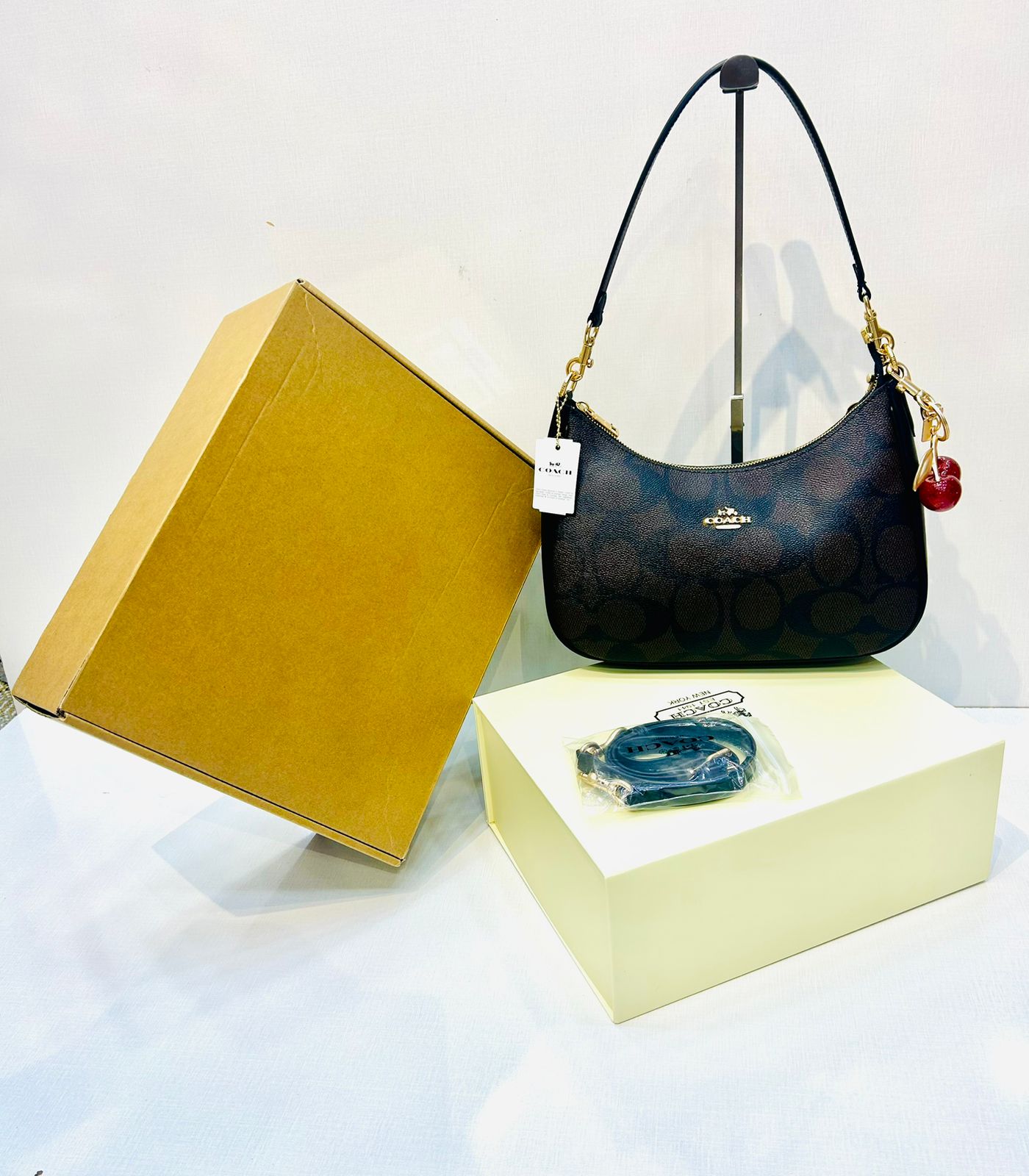 Coach - Teri Shoulder Cherry Bag Black