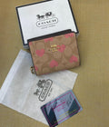 Coach Snap Wallet In Signature Canvas
