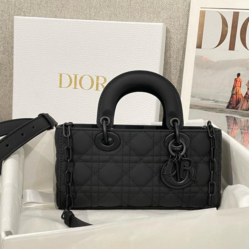 DIOR Master quality Handbag Short and long streps